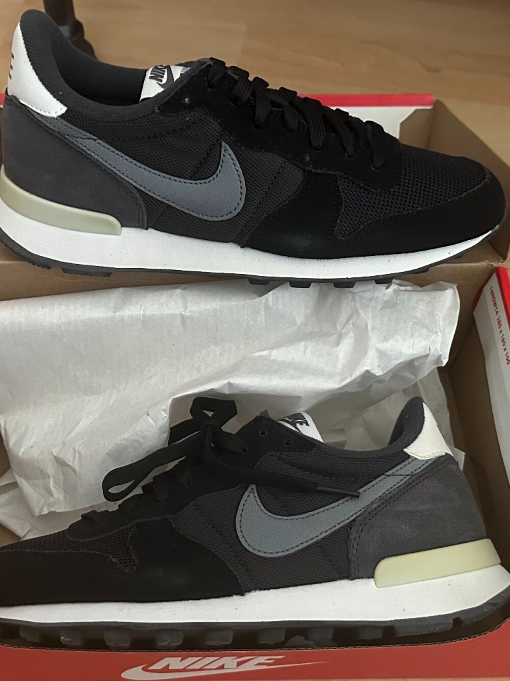 Nike Internationalist (629684-016) - size W7